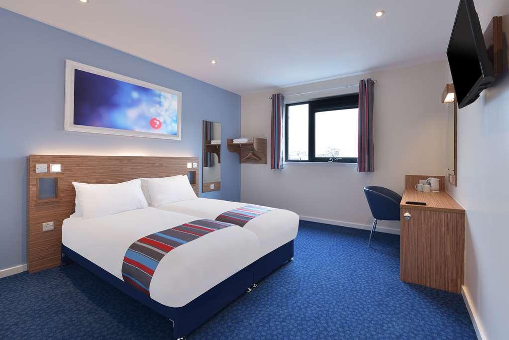 Travelodge London Feltham Oda fotoğraf